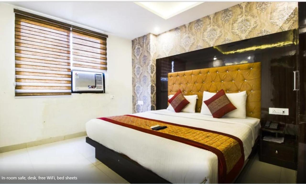 Hotel Iconic Near Delhi Igi International Airport Neu-Delhi Exterior foto