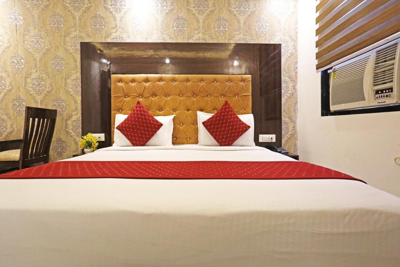Hotel Iconic Near Delhi Igi International Airport Neu-Delhi Exterior foto