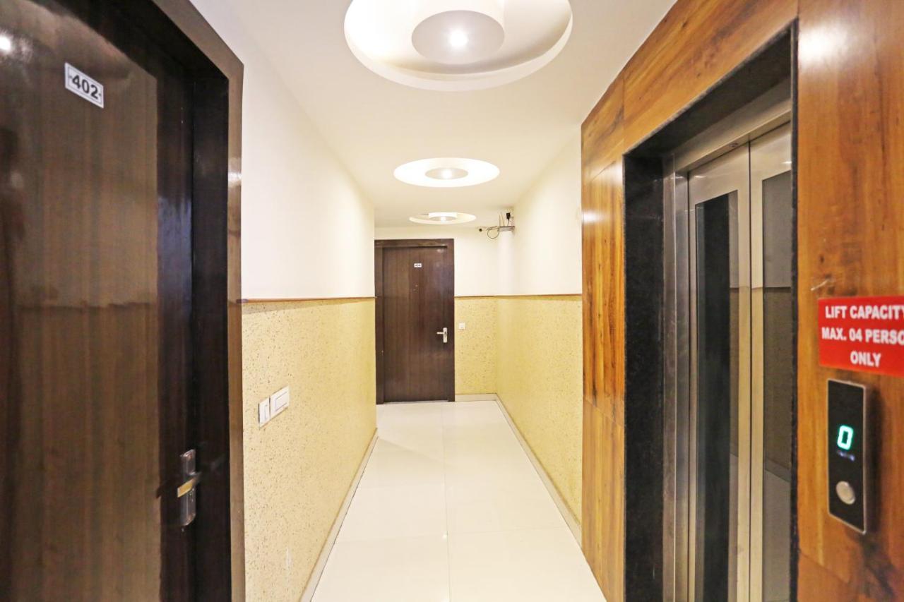 Hotel Iconic Near Delhi Igi International Airport Neu-Delhi Exterior foto
